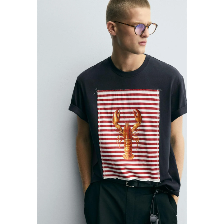 ФУТБОЛКА С НАШИВКОЙ «ЛОБСТЕР»