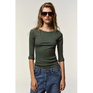 ФУТБОЛКА В РУБЧИК С ПУГОВИЦАМИ