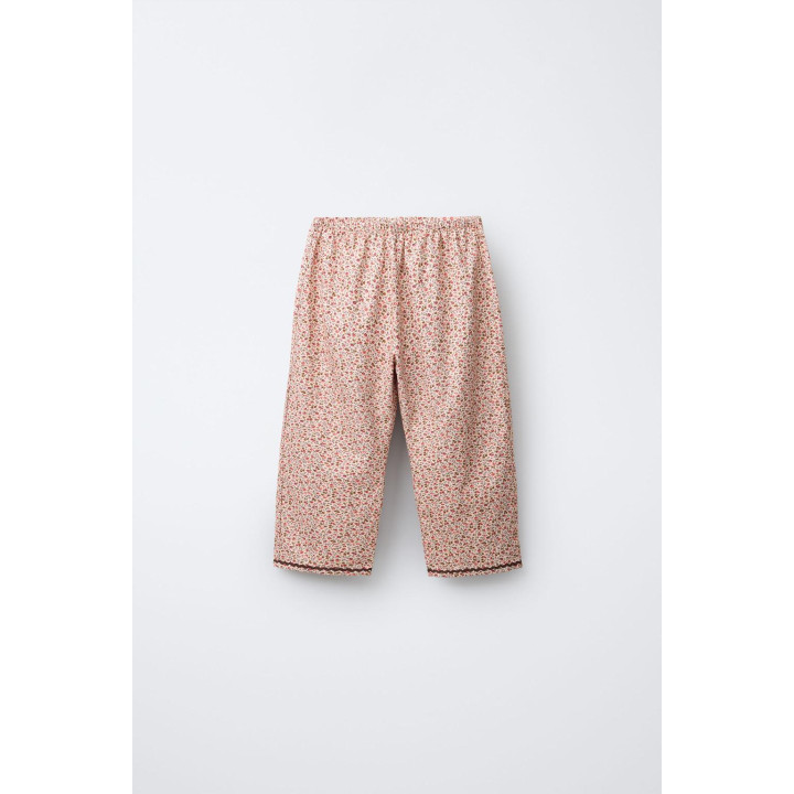 2-6 ЛЕТ/ПИЖАМА В ЦВЕТОЧНЫЙ ПРИНТ С КРУЖЕВОМ