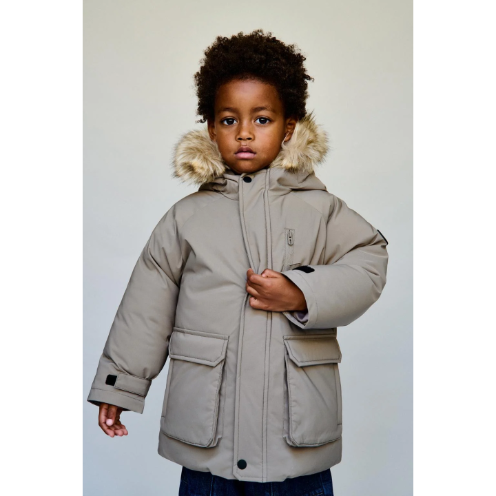 ПАРКА С КАПЮШОНОМ И СЪЕМНЫМ ИСКУССТВЕННЫМ МЕХОМ WATER REPELLENT