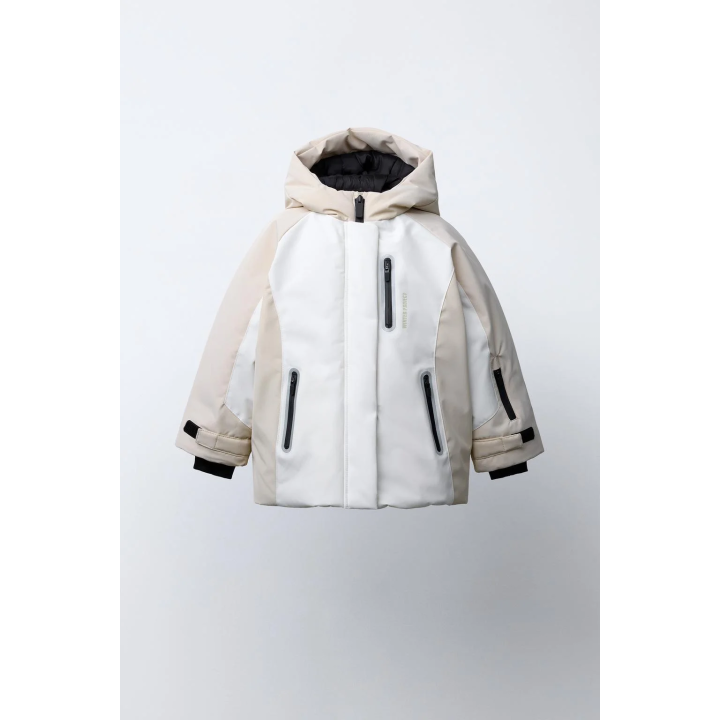 ВОДОНЕПРОНИЦАЕМАЯ И ВЕТРОЗАЩИТНАЯ ЛЫЖНАЯ КУРТКА COLOR BLOCK