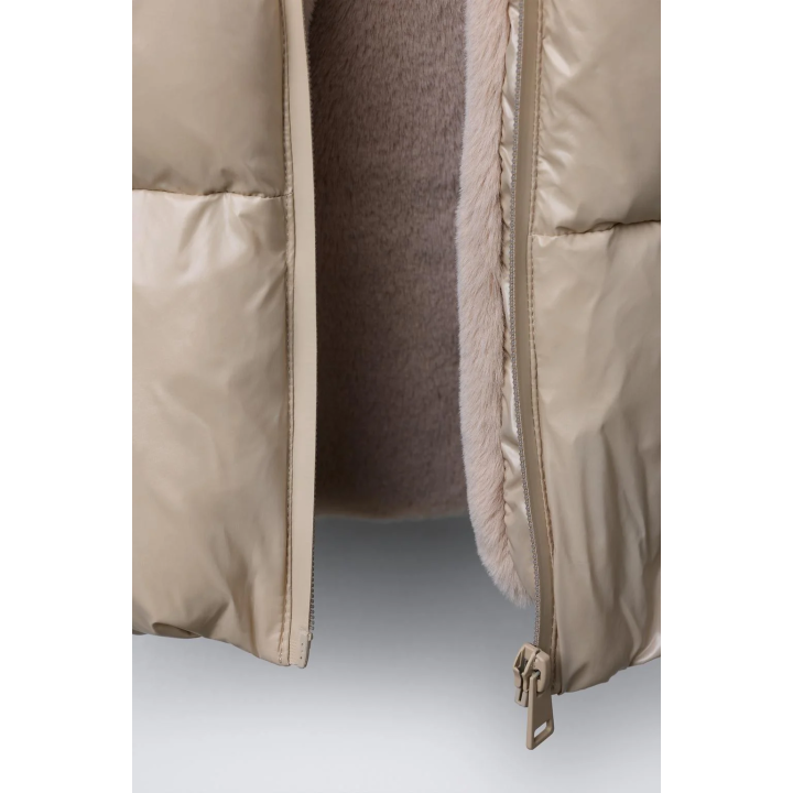 SHINY PUFFER JACKET WITH FAUX FUR LINING