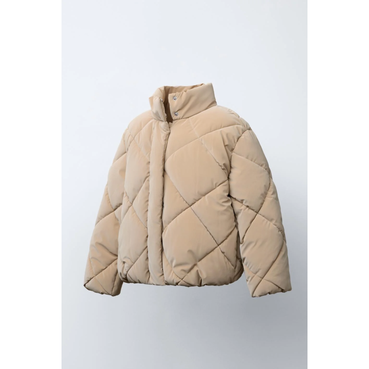 СТЕГАНАЯ ПРОРЕЗИНЕННАЯ КУРТКА