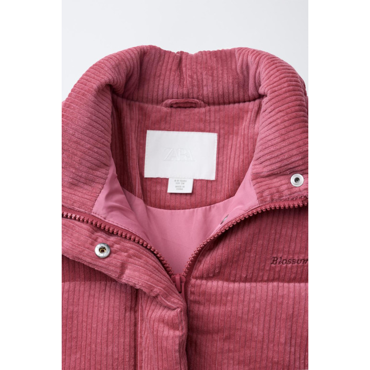 СТЕГАНАЯ ВЕЛЬВЕТОВАЯ КУРТКА С ВЫШИВКОЙ