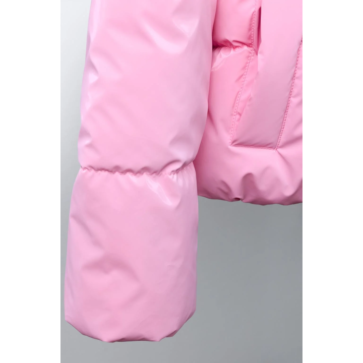 СТЕГАНАЯ КУРТКА С БЛЕСТЯЩЕЙ ОТДЕЛКОЙ