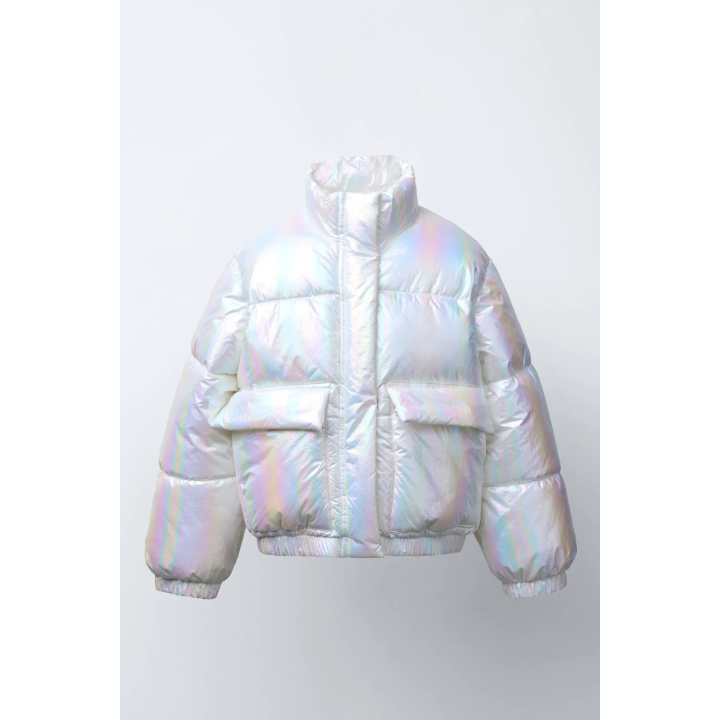 СТЕГАНАЯ КУРТКА С БЛЕСТЯЩЕЙ ОТДЕЛКОЙ