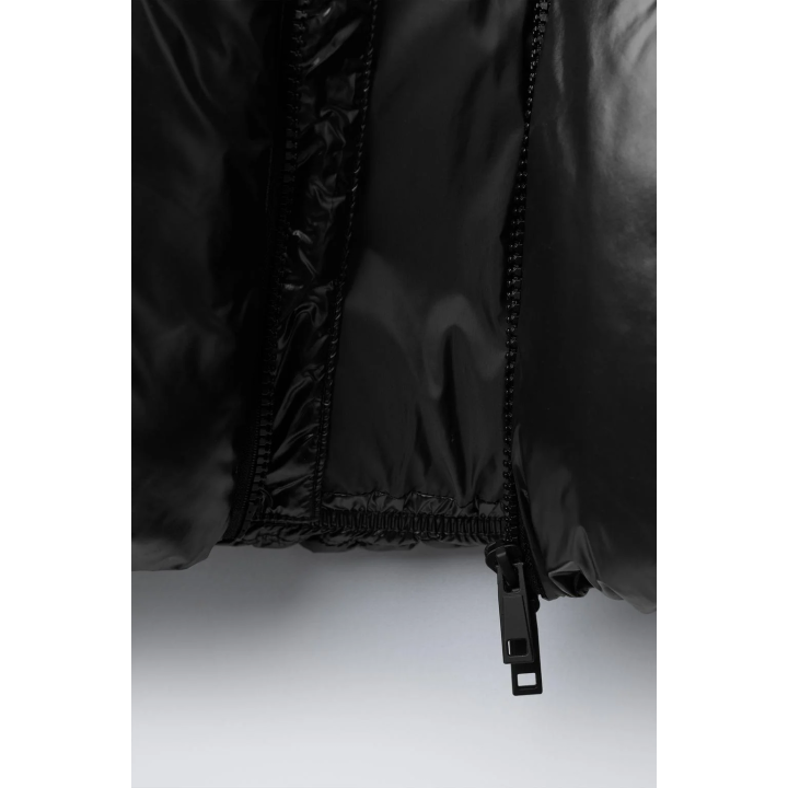 СТЕГАНОЕ ПАЛЬТО С КАПЮШОНОМ WATER REPELLENT