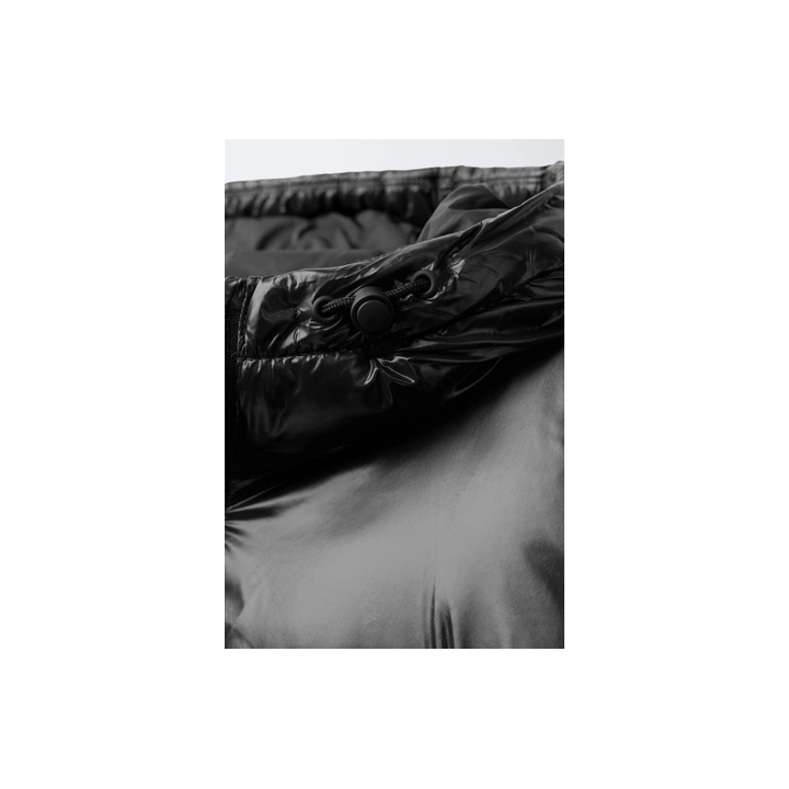 СТЕГАНОЕ ПАЛЬТО С КАПЮШОНОМ WATER REPELLENT