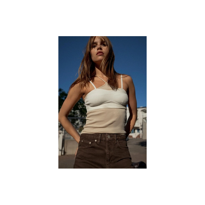 ТОП С ЭФФЕКТОМ МНОГОСЛОЙНОСТИ