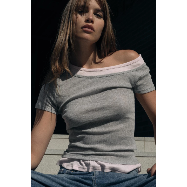 ДВУХСЛОЙНАЯ ФУТБОЛКА АСИММЕТРИЧНОГО КРОЯ