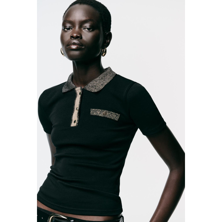 Футболка с металлической нитью