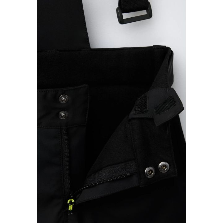 Ветрозащитные и водонепроницаемые брюки с бретелями из линейки горнолыжной коллекции recco® system