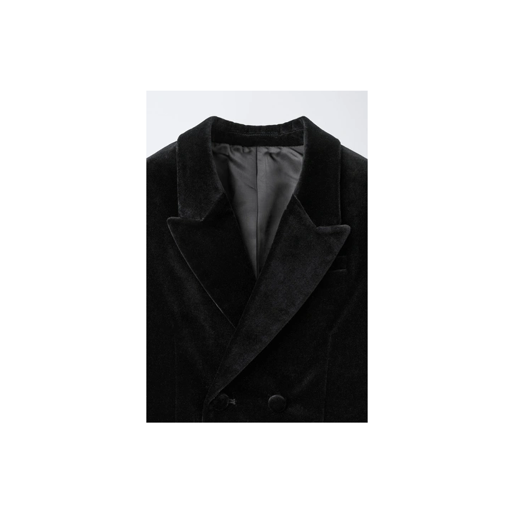 КОСТЮМНЫЙ БЛЕЙЗЕР ИЗ БАРХАТА