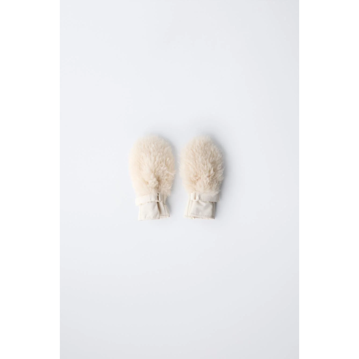 Митенки из искусственного курчавого меха - коллекция лыжной одежды