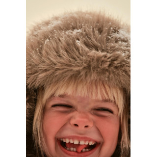 Шапка из искусственного меха коллекции ski