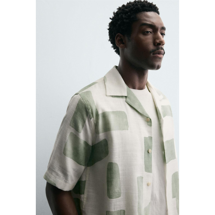 Рубашка с абстрактным принтом