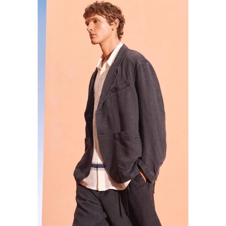 Пиджак с мятным оттенком