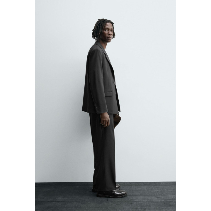 КОСТЮМНЫЙ БЛЕЙЗЕР ИЗ ТКАНЕВОЙ ФАКТУРЫ