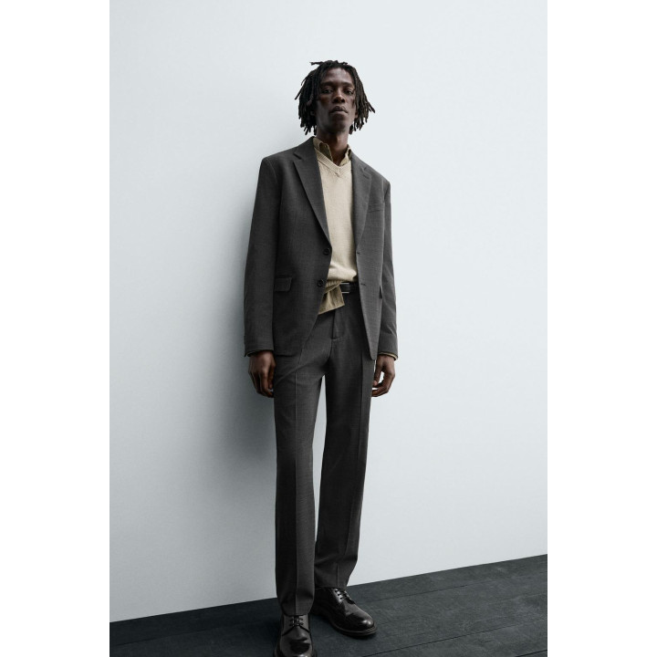 КОСТЮМНЫЙ БЛЕЙЗЕР ИЗ ТКАНЕВОЙ ФАКТУРЫ