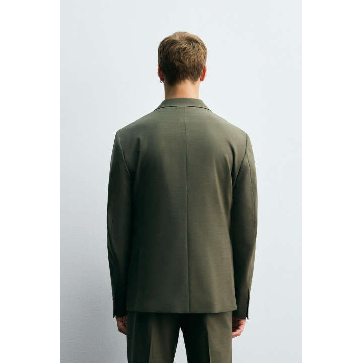 ДВУБОРТНЫЙ КОСТЮМНЫЙ БЛЕЙЗЕР С ШЕРСТЬЮ