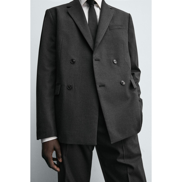 ДВУБОРТНЫЙ КОСТЮМНЫЙ БЛЕЙЗЕР