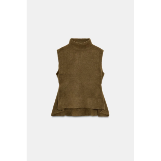 Асимметричный топ из трикотажа с аппликациями по бокам