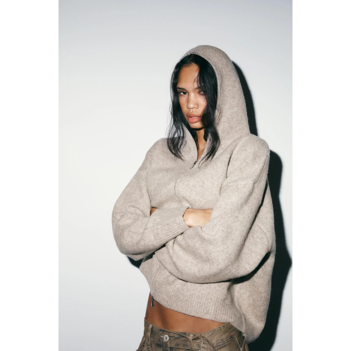 ХУДИ С КАПЮШОНОМ И ШЕРСТЬЮ