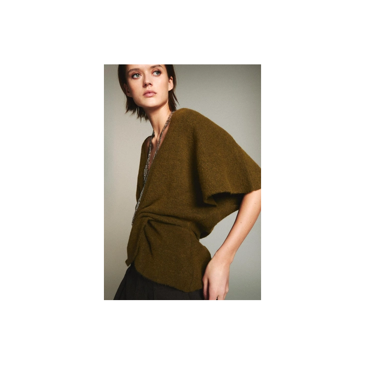 СВИТЕР С КОРОТКИМИ РУКАВАМИ И ДРАПИРОВКОЙ