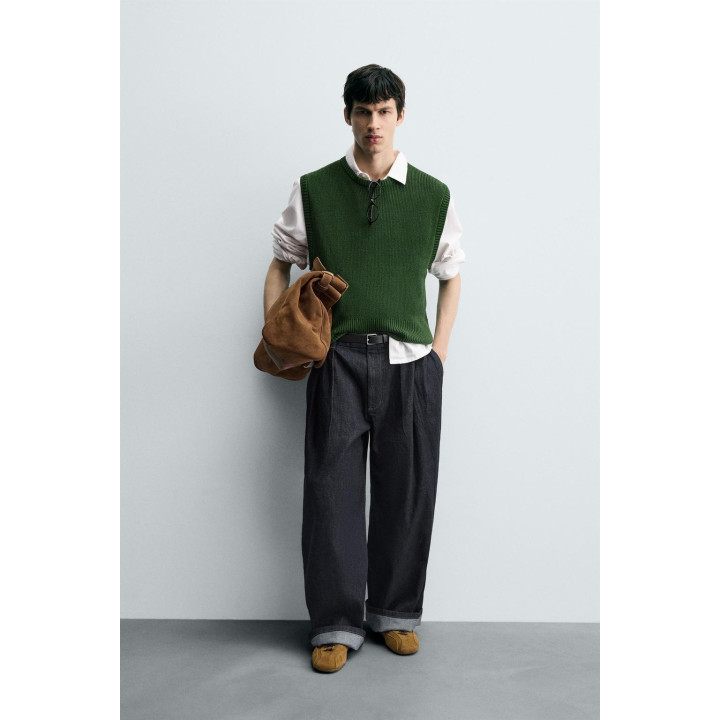 ТРИКОТАЖНЫЙ ЖИЛЕТ ИЗ СМЕСОВОЙ ВИСКОЗЫ