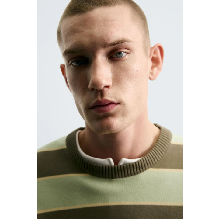 СВИТЕР ИЗ МЯГКОЙ РЕЛЬЕФНОЙ ТКАНИ