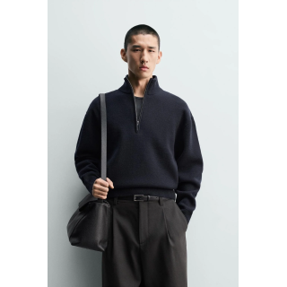 Джемпер с застежкой на молнии до четверти
