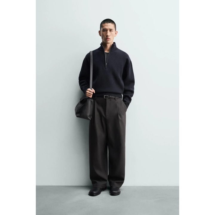 Джемпер с застежкой на молнии до четверти