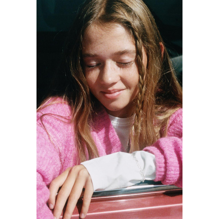 ВЯЗАНЫЙ СВИТЕР С ПАЙЕТКАМИ