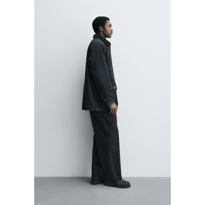 ДЖИНСОВАЯ КУРТКА С КОМБИНИРОВАННЫМ ВОРОТНИКОМ