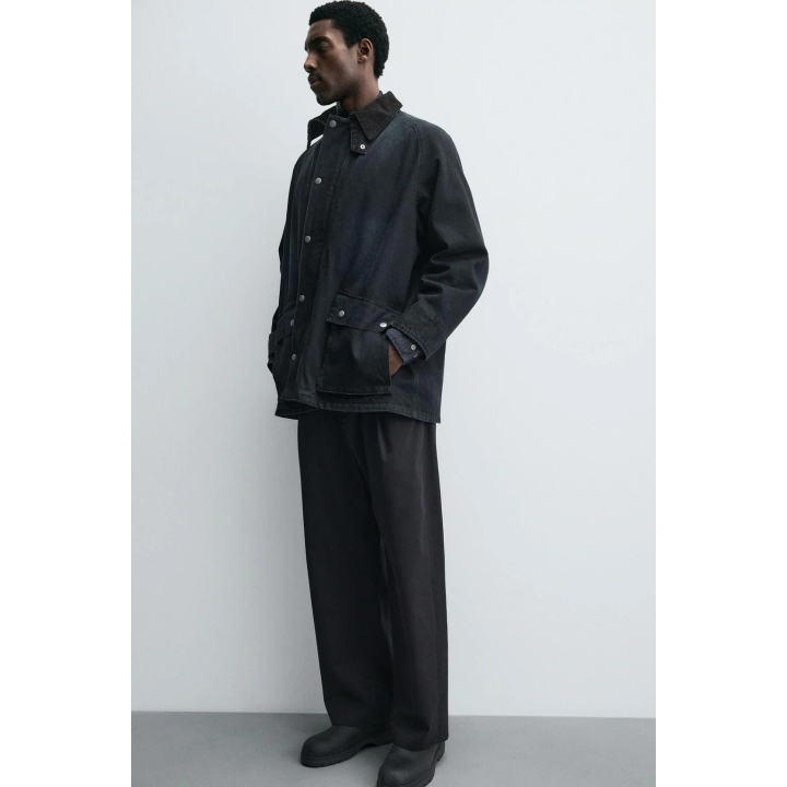 ДЖИНСОВАЯ КУРТКА С КОМБИНИРОВАННЫМ ВОРОТНИКОМ