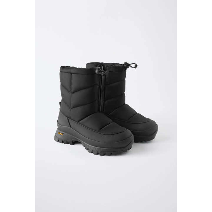 СТЕГАНЫЕ САПОГИ WATER-REPELLENT VIBRAM®