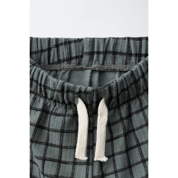 ПРЯМЫЕ БРЮКИ В КЛЕТКУ