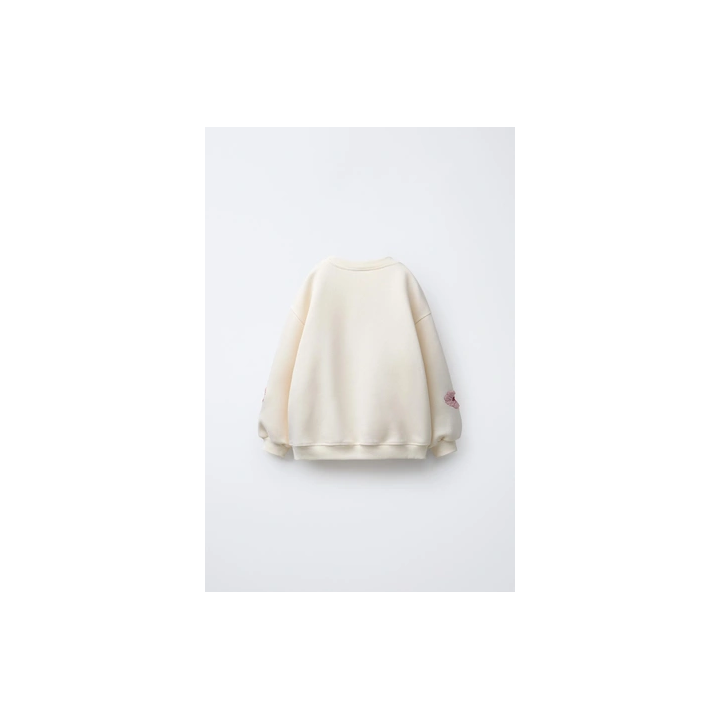 ТОЛСТОВКА С ВЫШИТЫМИ ЦВЕТАМИ