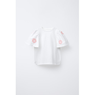 БЛУЗА С КОНТРАСТНОЙ ЦВЕТОЧНОЙ ВЫШИВКОЙ