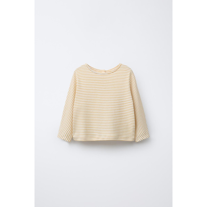 Футболка с ткаными полосками