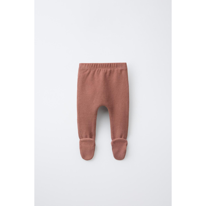 ЛЕГИНСЫ ИЗ МЯГКОЙ ТКАНИ