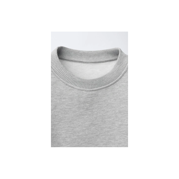 ТОЛСТОВКА С ДВОЙНЫМ КРУЖЕВНЫМ НИЗОМ