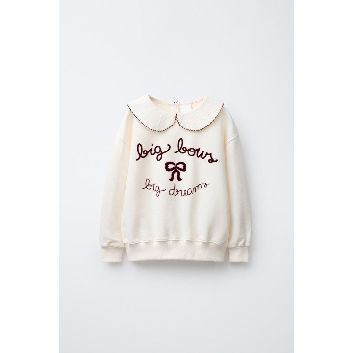 Свитшот с вышивкой и воротником петер-пэн