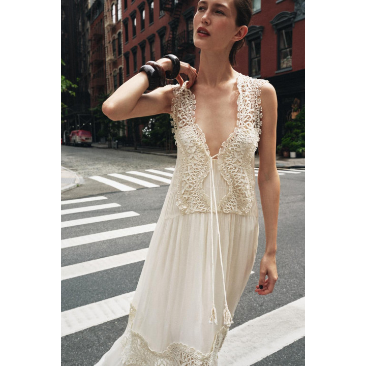 КОМБИНИРОВАННОЕ ПЛАТЬЕ-КОМБИНАЦИЯ С КРУЖЕВОМ