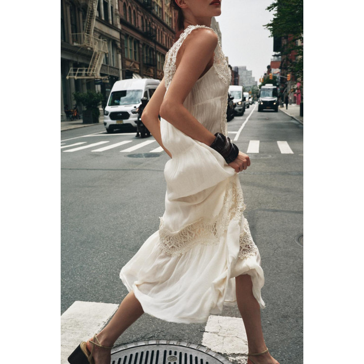 КОМБИНИРОВАННОЕ ПЛАТЬЕ-КОМБИНАЦИЯ С КРУЖЕВОМ