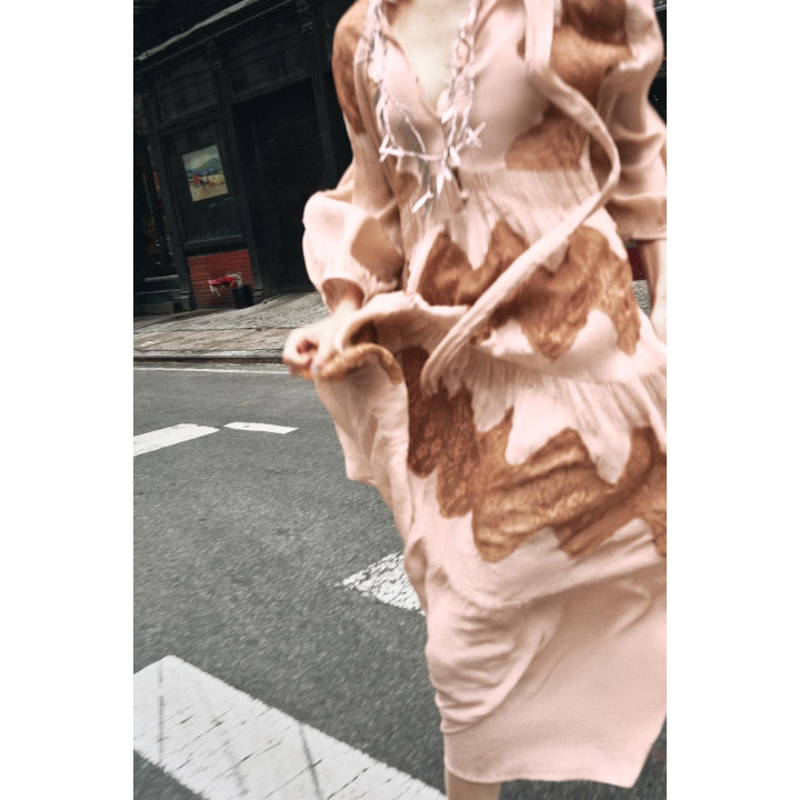 ПЛАТЬЕ С КРУЖЕВНОЙ ОТДЕЛКОЙ И БАНТОМ