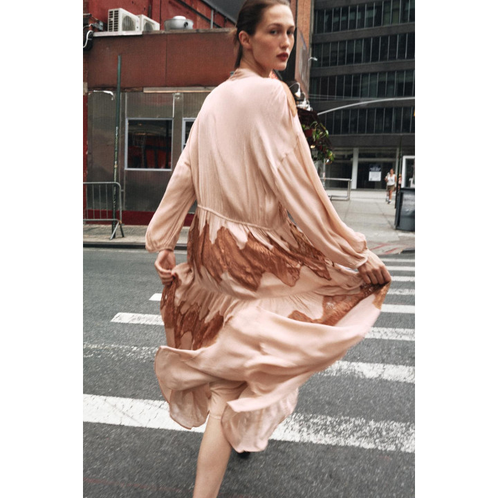 ПЛАТЬЕ С КРУЖЕВНОЙ ОТДЕЛКОЙ И БАНТОМ