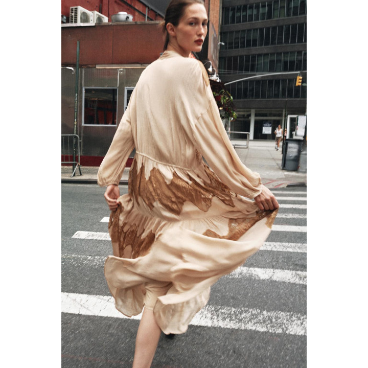 ПЛАТЬЕ С КРУЖЕВНОЙ ОТДЕЛКОЙ И БАНТОМ