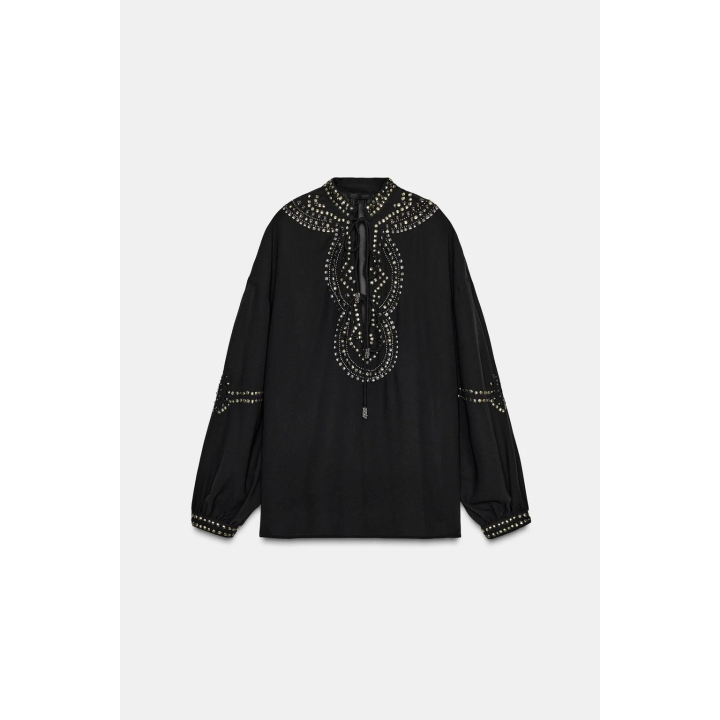 БЛУЗА ИЗ ПОЛУПРОЗРАЧНОЙ ТКАНИ С БУСИНАМИ