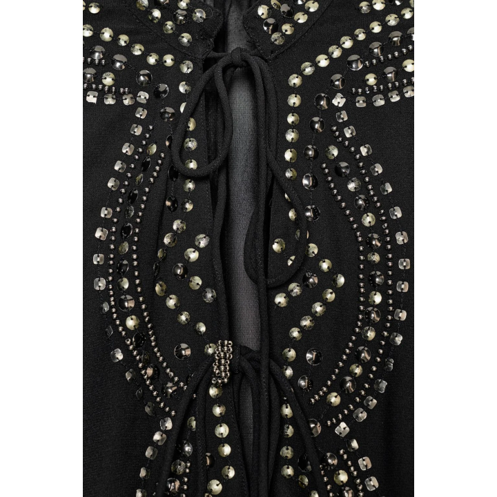 БЛУЗА ИЗ ПОЛУПРОЗРАЧНОЙ ТКАНИ С БУСИНАМИ